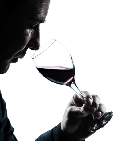 Taste Like a Sommelier: The Five S’s of Wine Tasting (Free Course)